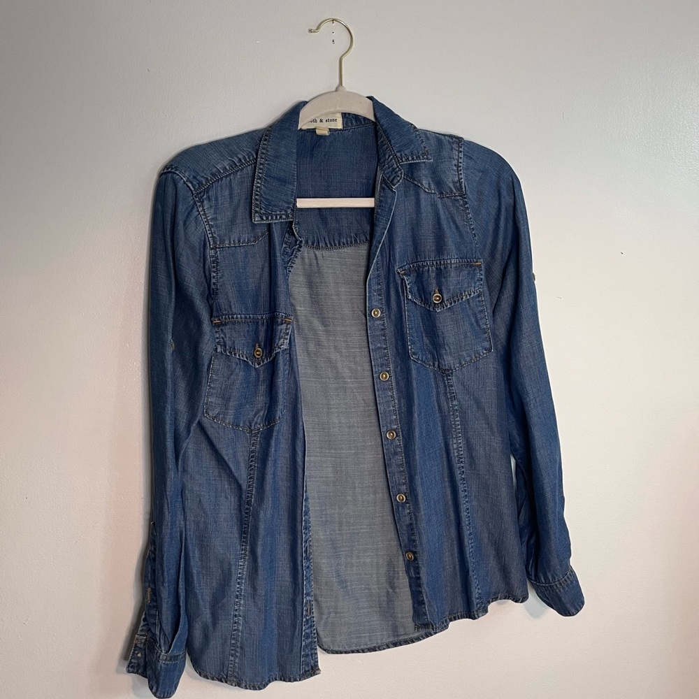 Cloth & Stone chambray shirt, size S. Barely worn, EUC!